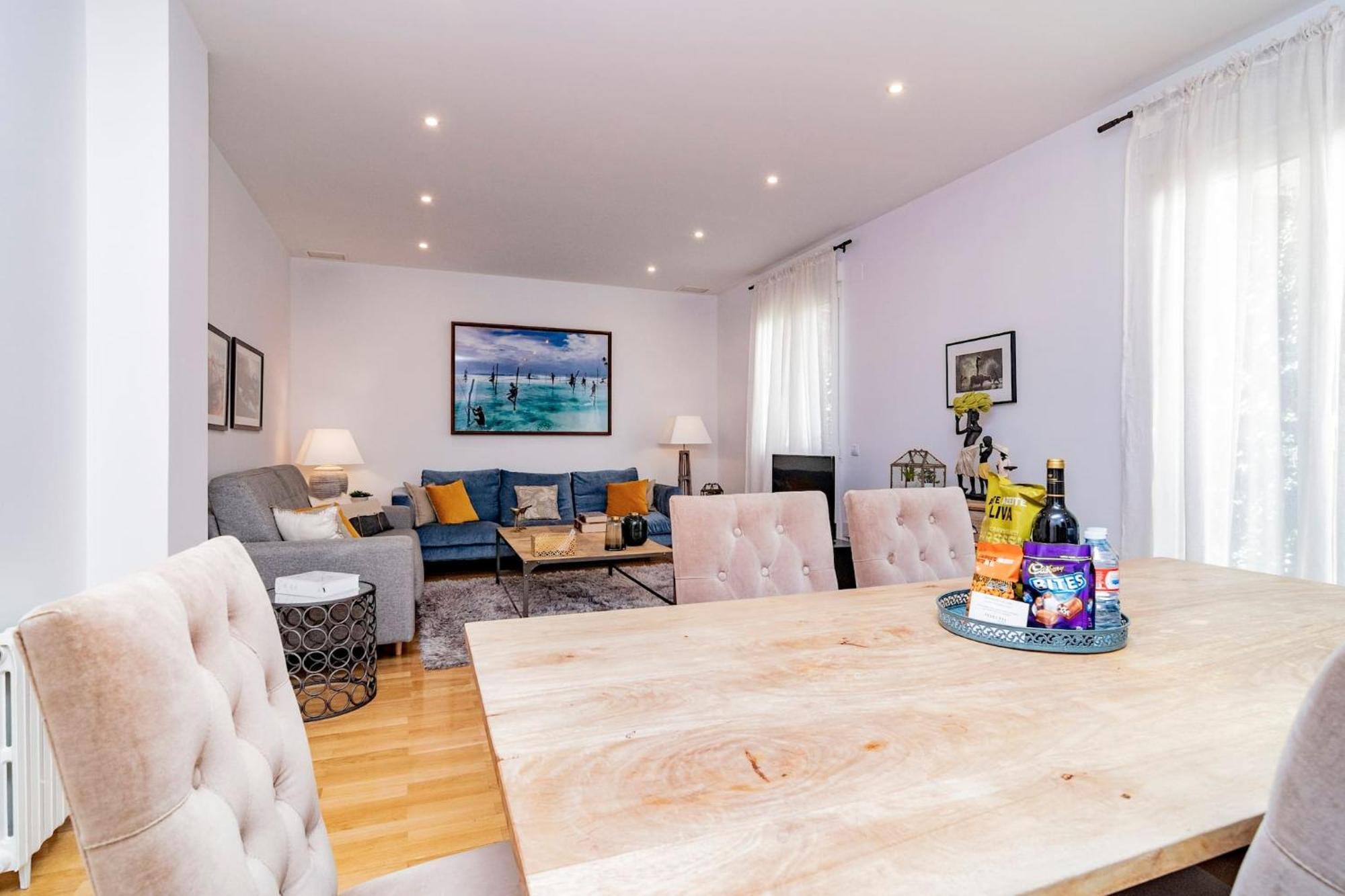 Juan Bravo Suites Madrid Eksteriør billede