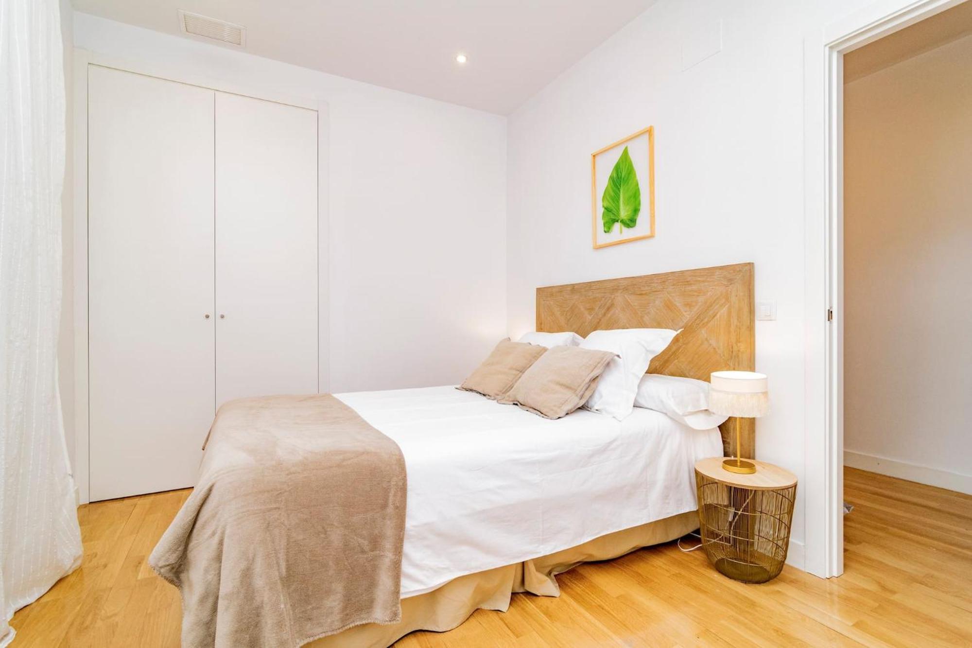 Juan Bravo Suites Madrid Eksteriør billede