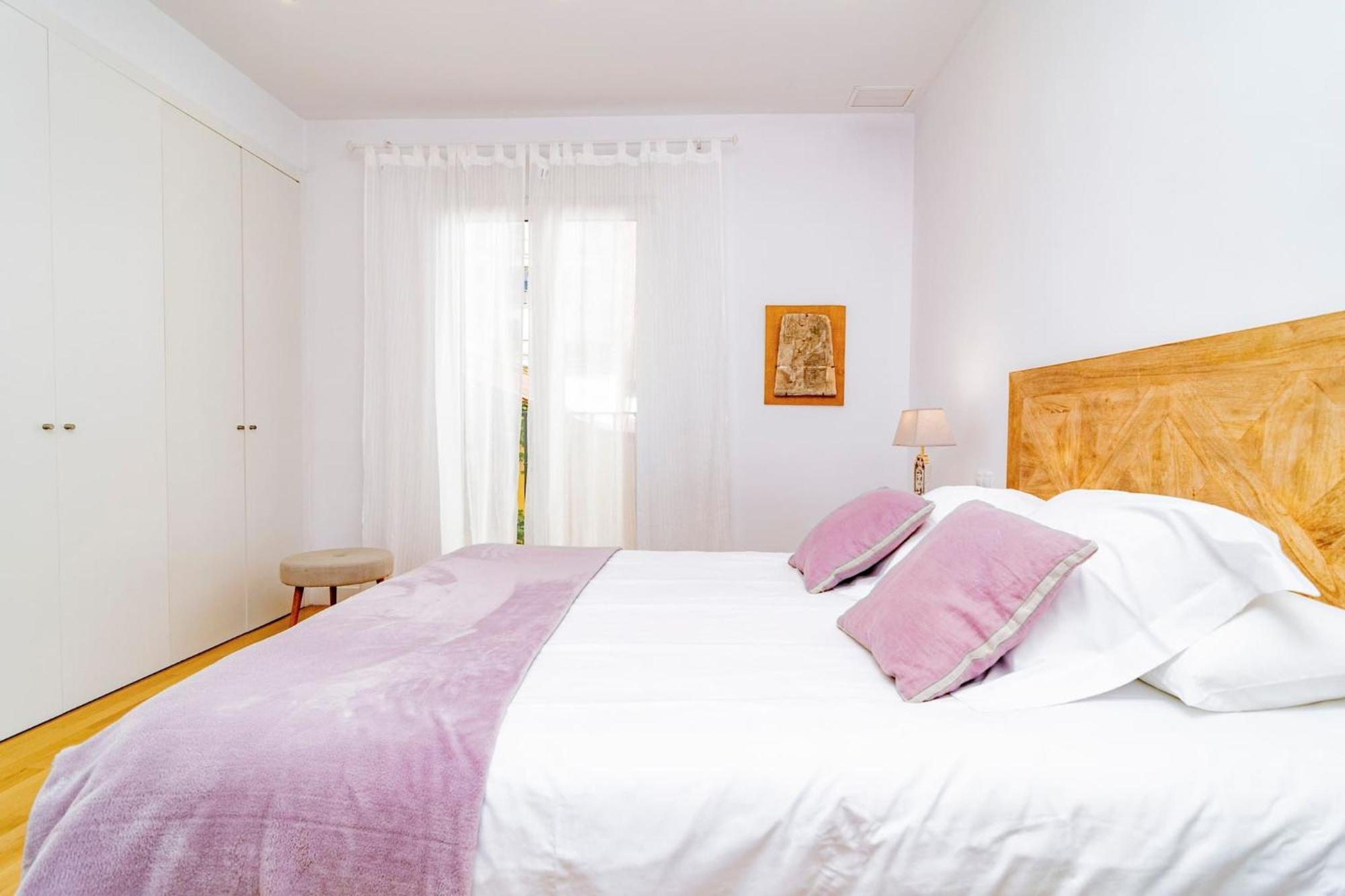 Juan Bravo Suites Madrid Eksteriør billede